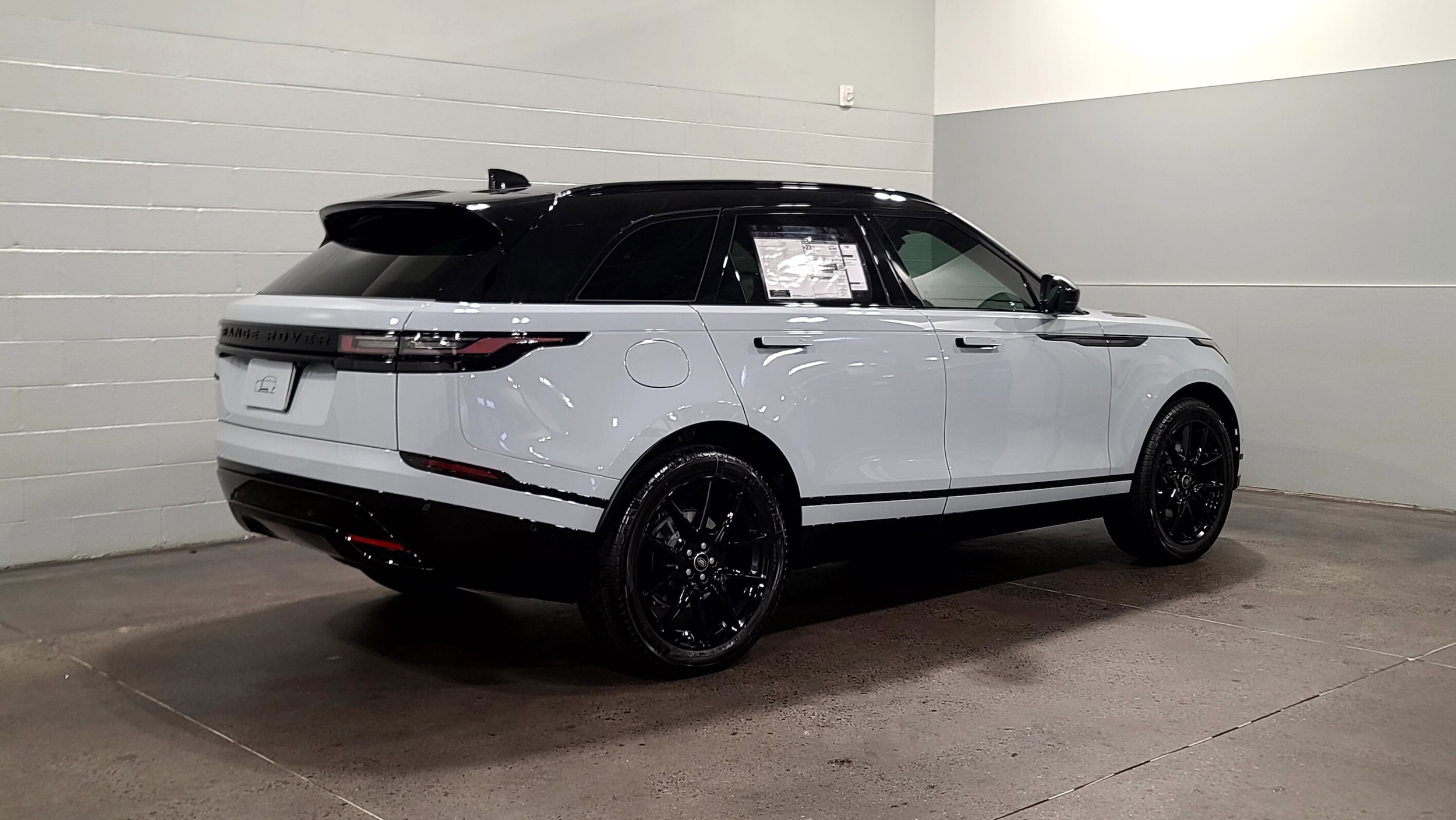 land rover range rover velar 2026 SALYL2EX6TA831053 image land rover range rover velar 2026 SALYL2EX6TA831053 image